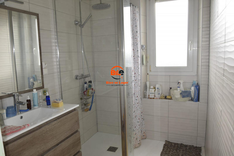 Maison traditionnelle - 110 m² - 4 pièces