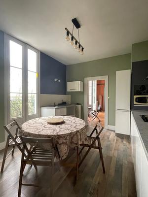 Appartement - 75 m² - 2 pièces