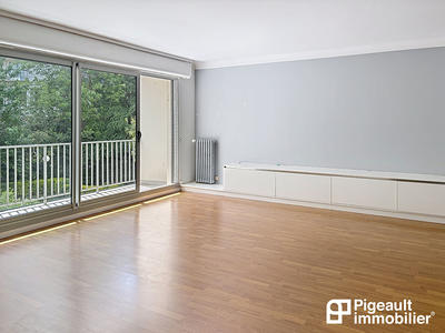 Appartement - 120 m² - 5 pièces