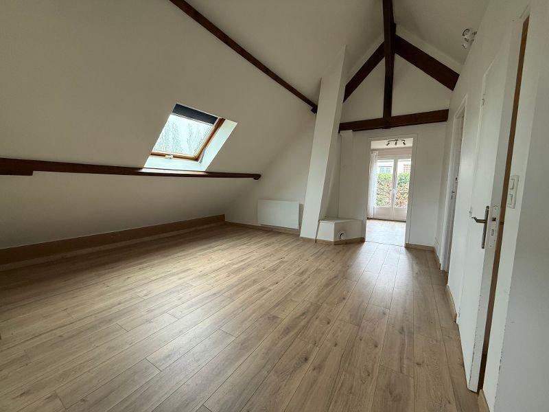 Pavillon - 136 m² - 6 pièces