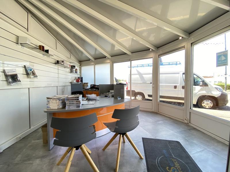 Local commercial - 175 m²