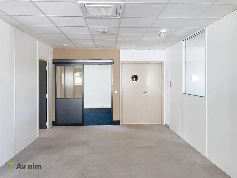 Bureau - 270 m²