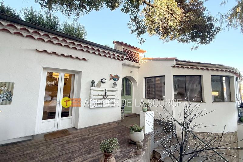 Maison - 98 m² - 4 pièces