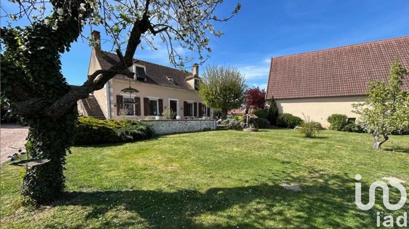 Maison - 136 m² - 8 pièces