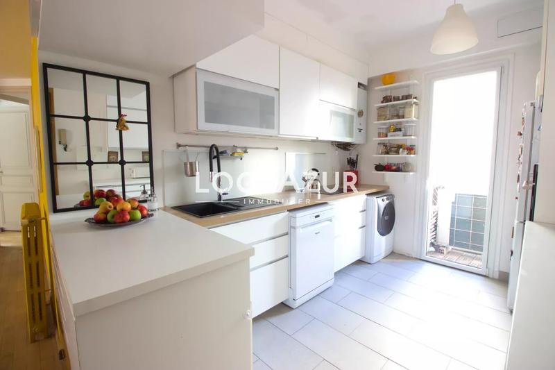 Appartement - 100 m² - 4 pièces