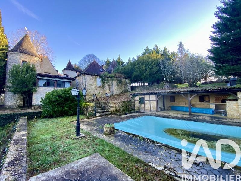 Maison - 138 m² - 2 pièces