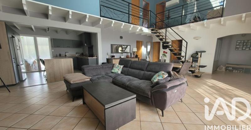 Maison - 146 m² - 7 pièces