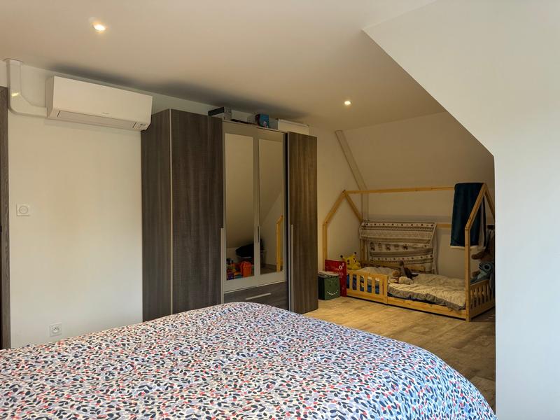 Maison - 265 m² - 7 pièces