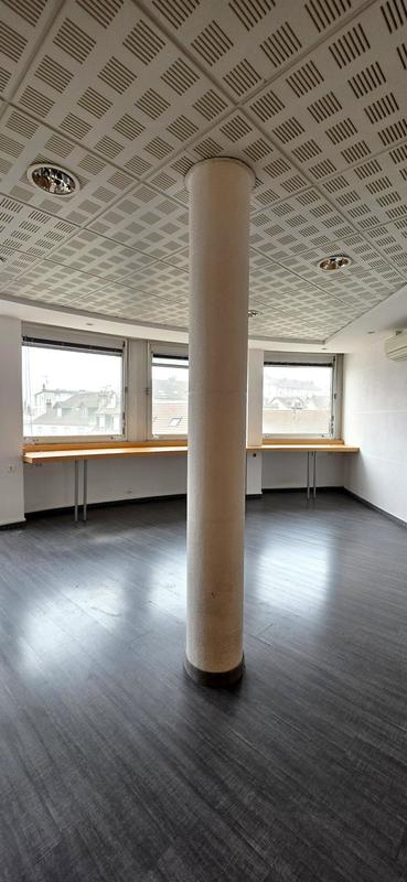 Bureau - 78 m² - 3 pièces