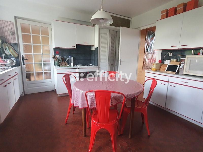 Maison - 145 m² - 7 pièces