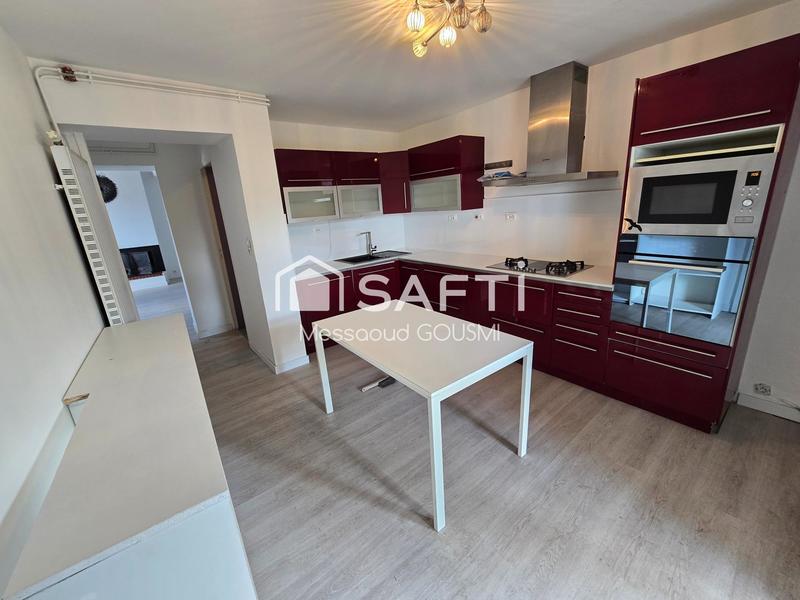 Maison - 110 m² - 4 pièces