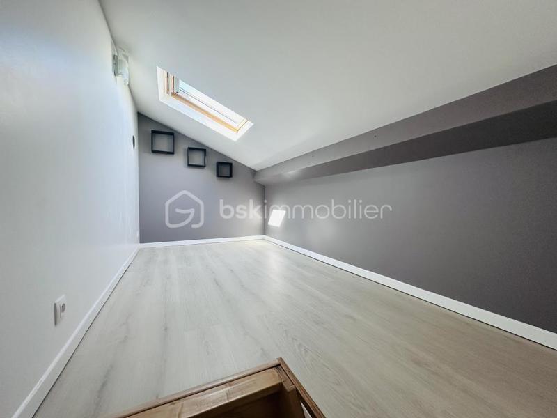 Appartement - 60 m² - 2 pièces