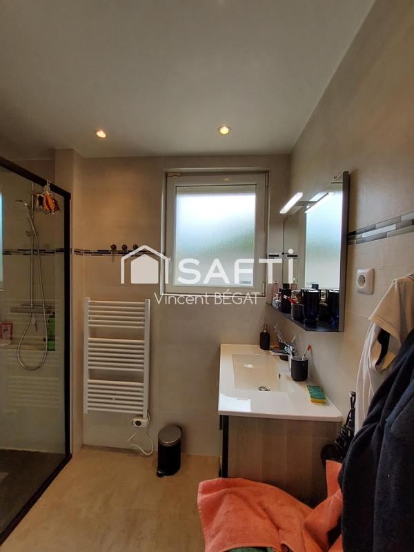 Maison - 95 m² - 6 pièces