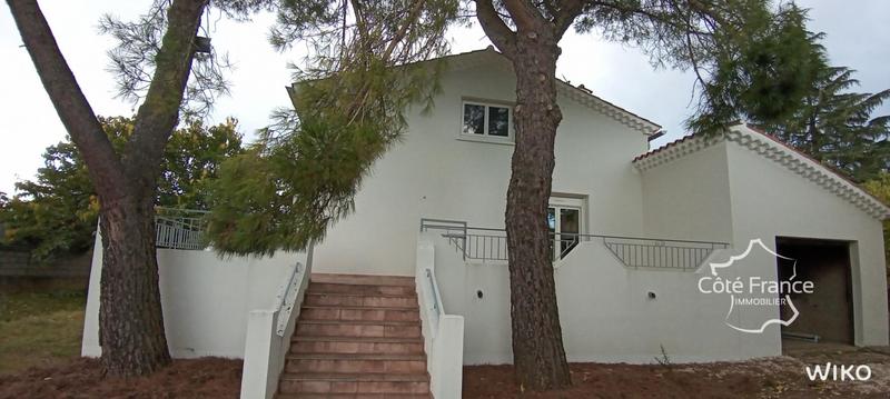 Maison de village - 110 m² - 4 pièces