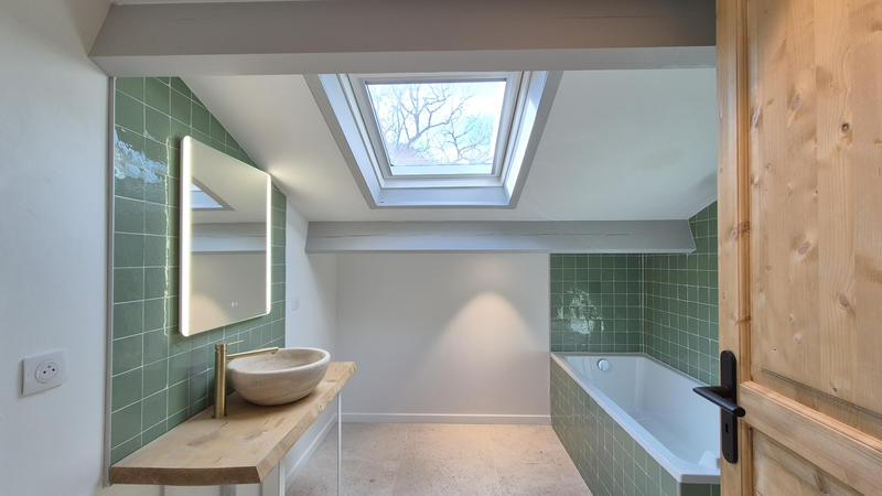 Maison - 190 m² - 8 pièces