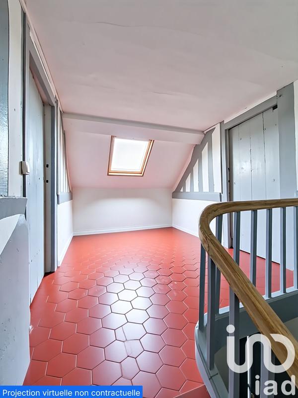 Maison - 197 m² - 9 pièces