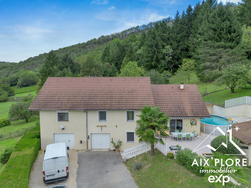 Maison - 167 m² - 6 pièces