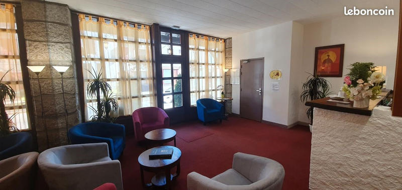 Maison - 576 m² - 19 pièces