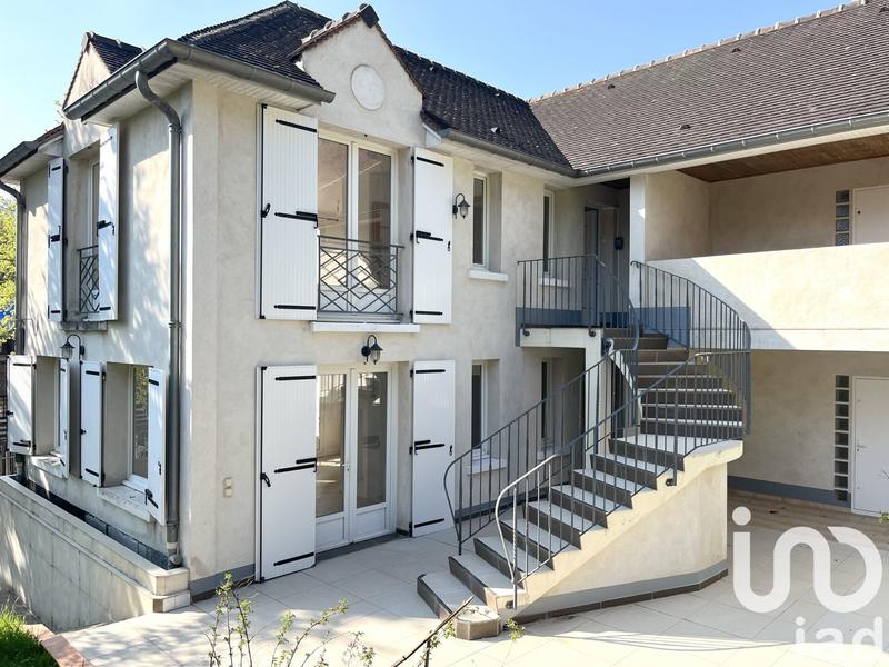 Immeuble - 220 m² - 1 pièce