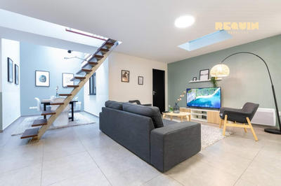 Appartement - 96 m² - 6 pièces