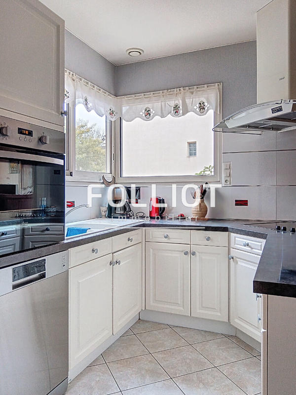 Maison - 137 m² - 5 pièces