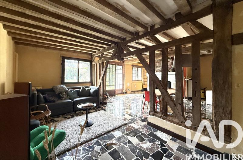 Maison - 208 m² - 10 pièces