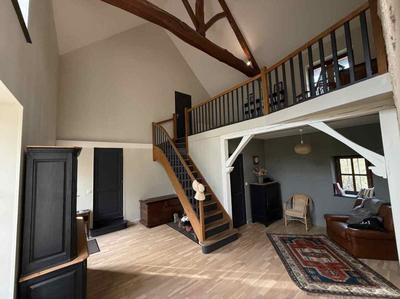 Maison de campagne - 245 m² - 11 pièces