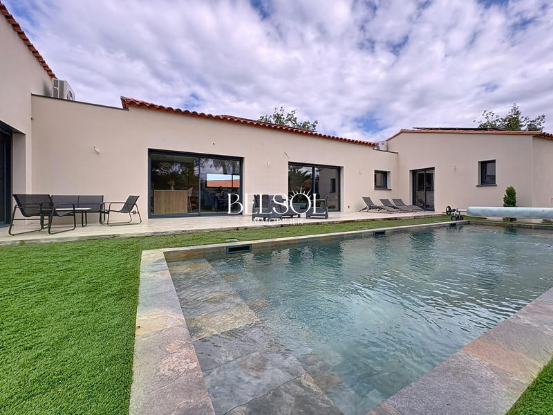 Maison contemporaine - 186 m² - 6 pièces