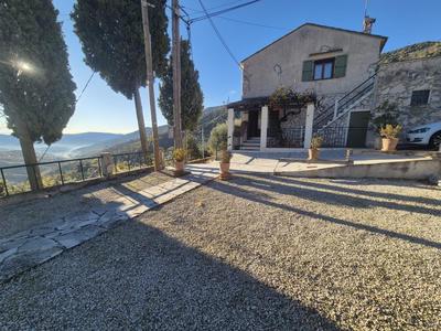 Maison ancienne - 95 m² - 4 pièces