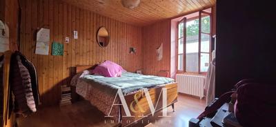 Maison de village - 126 m² - 5 pièces