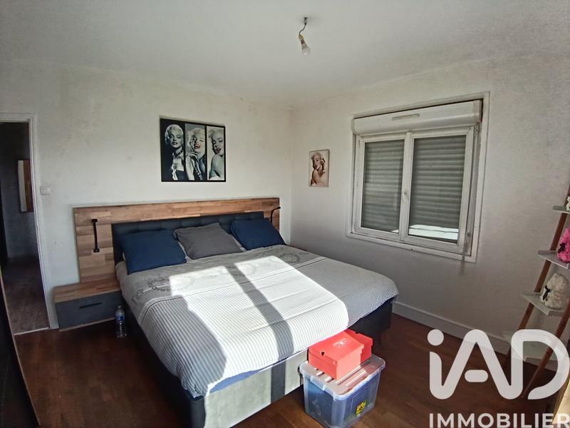 Maison - 216 m² - 6 pièces