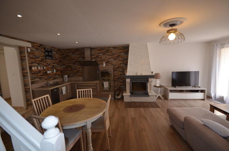 Maison en pierre - 84 m² - 4 pièces