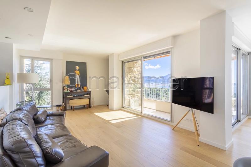 Appartement - 103 m² - 3 pièces