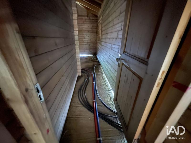 Maison - 95 m² - 4 pièces