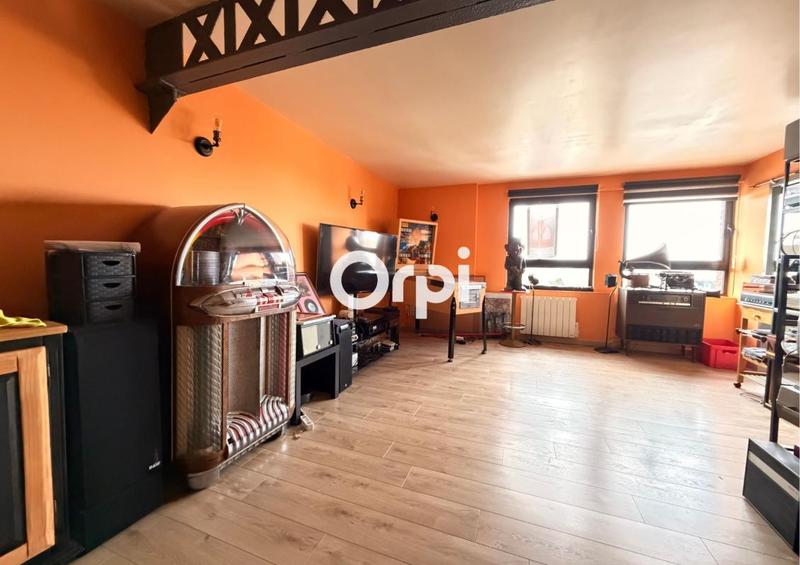 Loft - 66 m² - 2 pièces