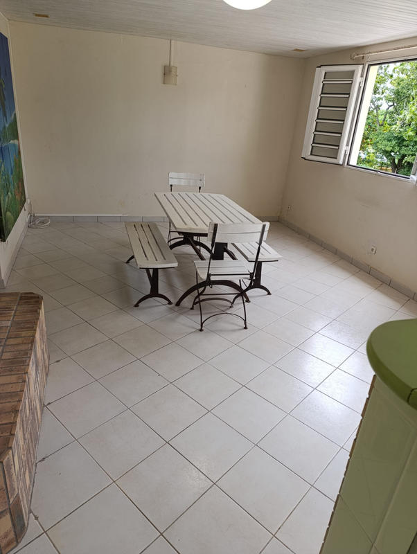 Maison - 363 m² - 8 pièces