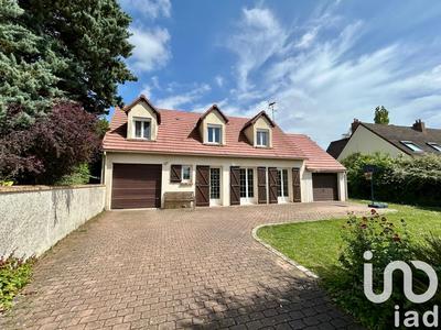 Maison - 189 m² - 9 pièces