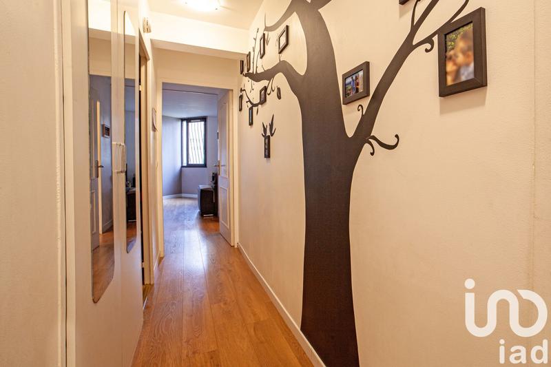 Appartement - 98 m² - 5 pièces