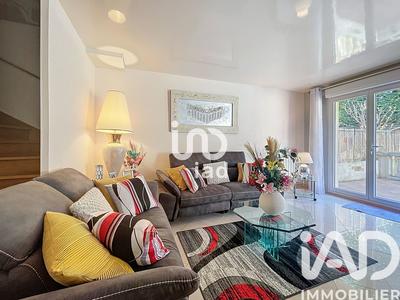 Maison - 115 m² - 5 pièces