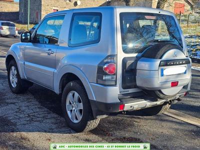 Mitsubishi Pajero 3.2 Di-D Invite 160cv 4x4 3p Bvm Fap