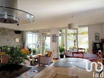 Appartement - 104 m² - 4 pièces