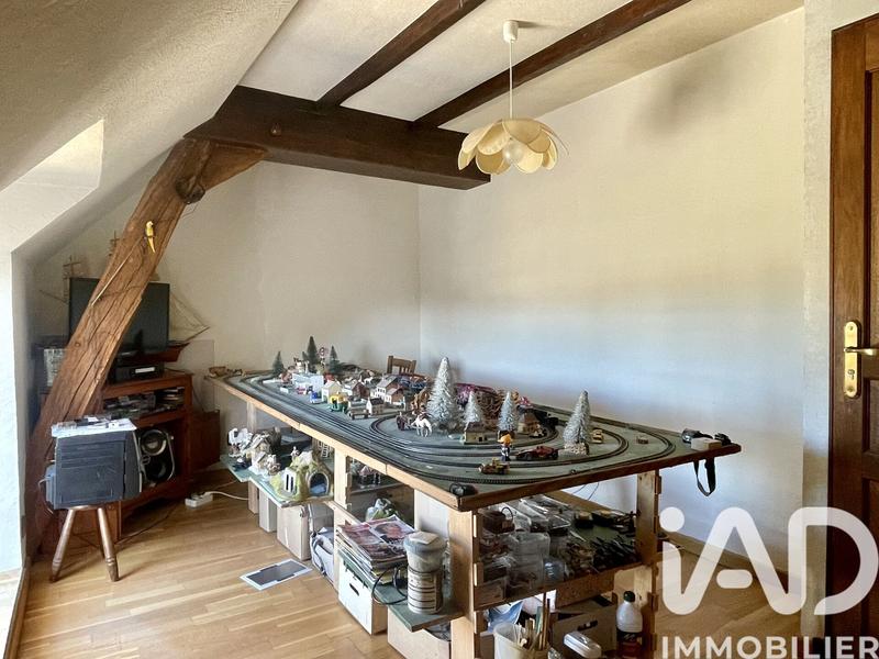 Maison - 184 m² - 7 pièces