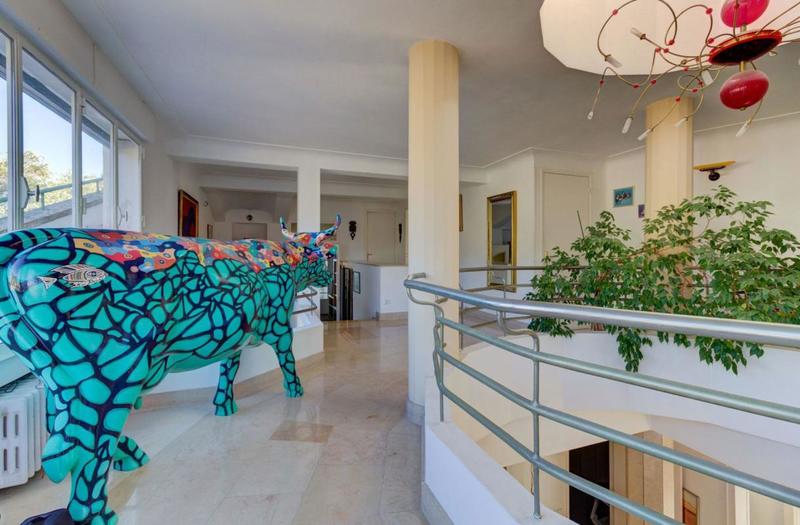 Villa - 594 m² - 11 pièces