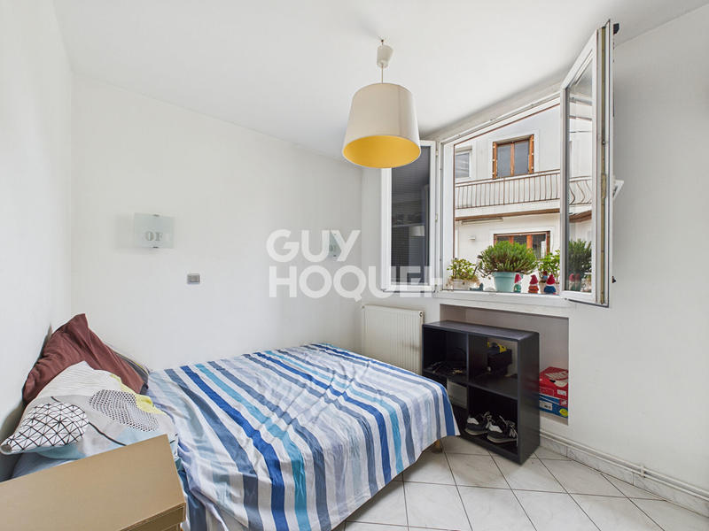 Immeuble - 12 pièces