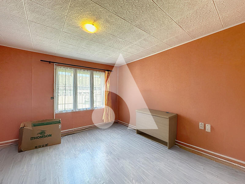 Maison - 144 m² - 6 pièces