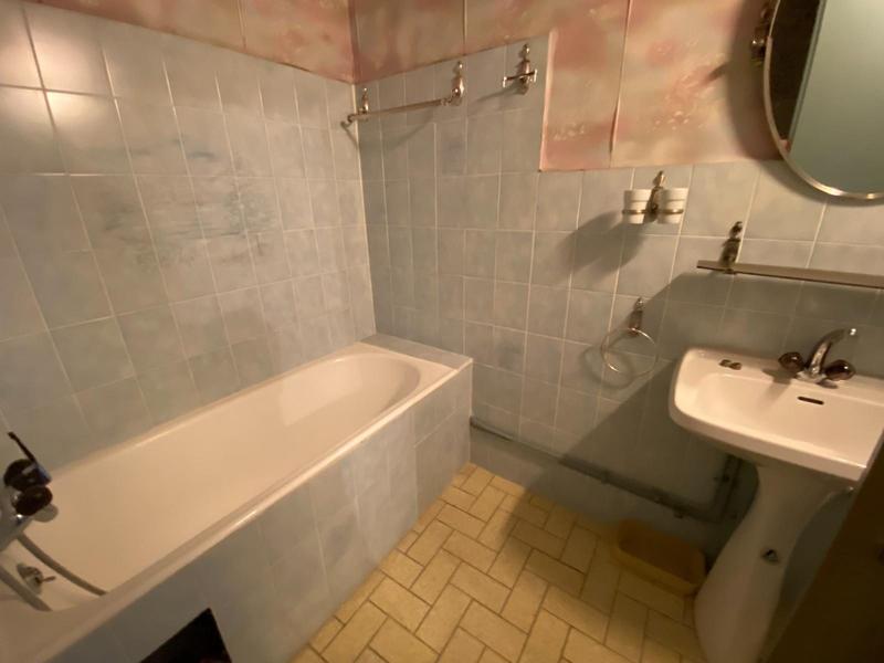 Maison - 425 m² - 16 pièces