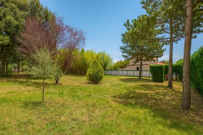 Terrain constructible - 556 m²