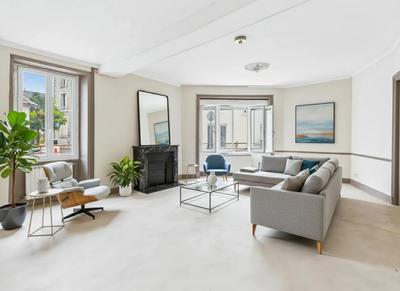 Maison - 291 m² - 6 pièces