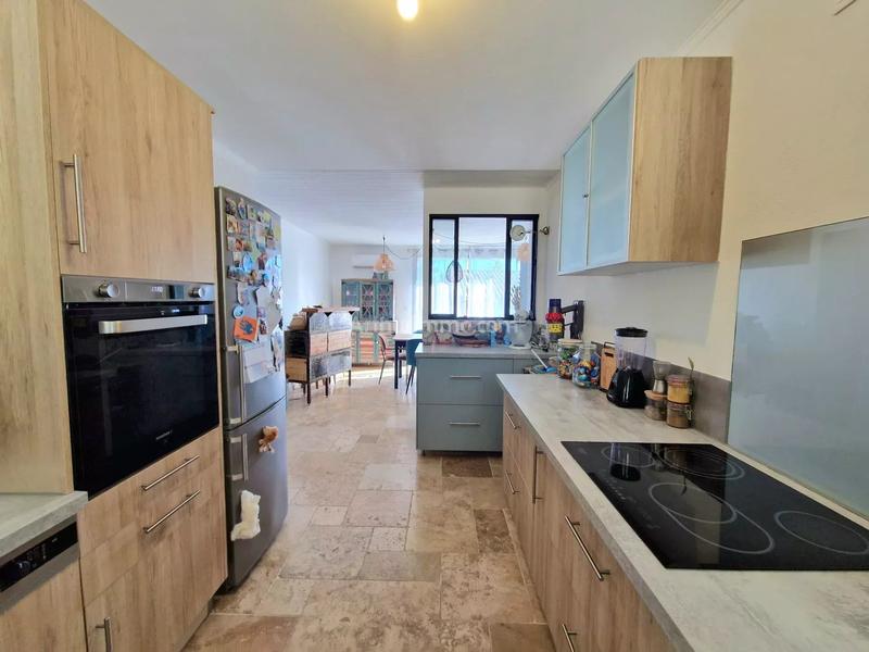 Maison - 139 m² - 6 pièces