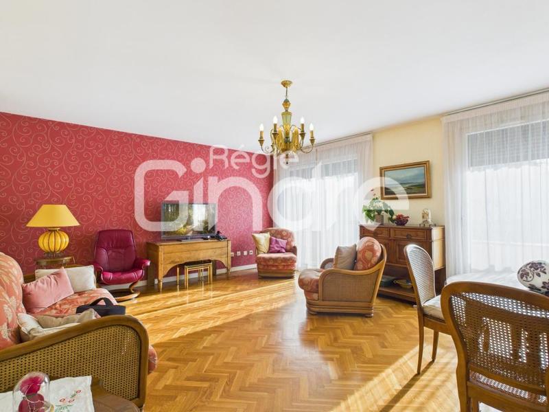 Appartement - 111 m² - 4 pièces